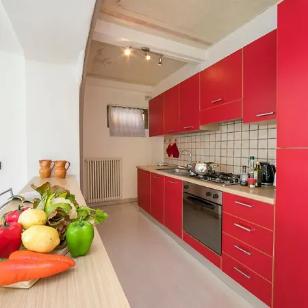 Tosca Apartment *